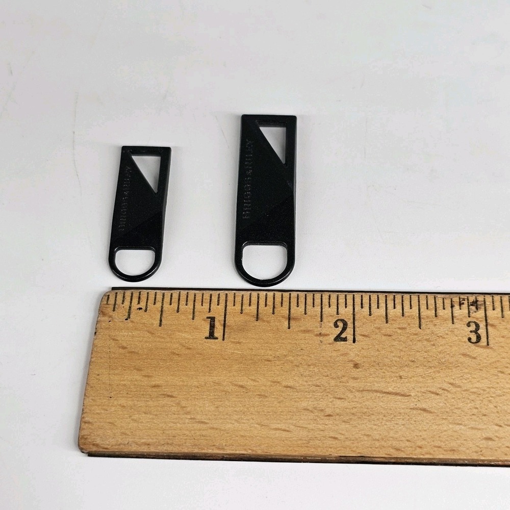 2 X Briggs & Riley Zipper Pulls Black 1-1/2 & 1-3/4" Replacement - Picture 6 of 6